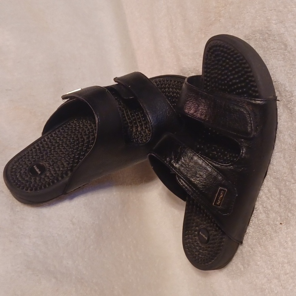 Kenkoh Serenity 2 reflexology massage black sandals slides size 36
